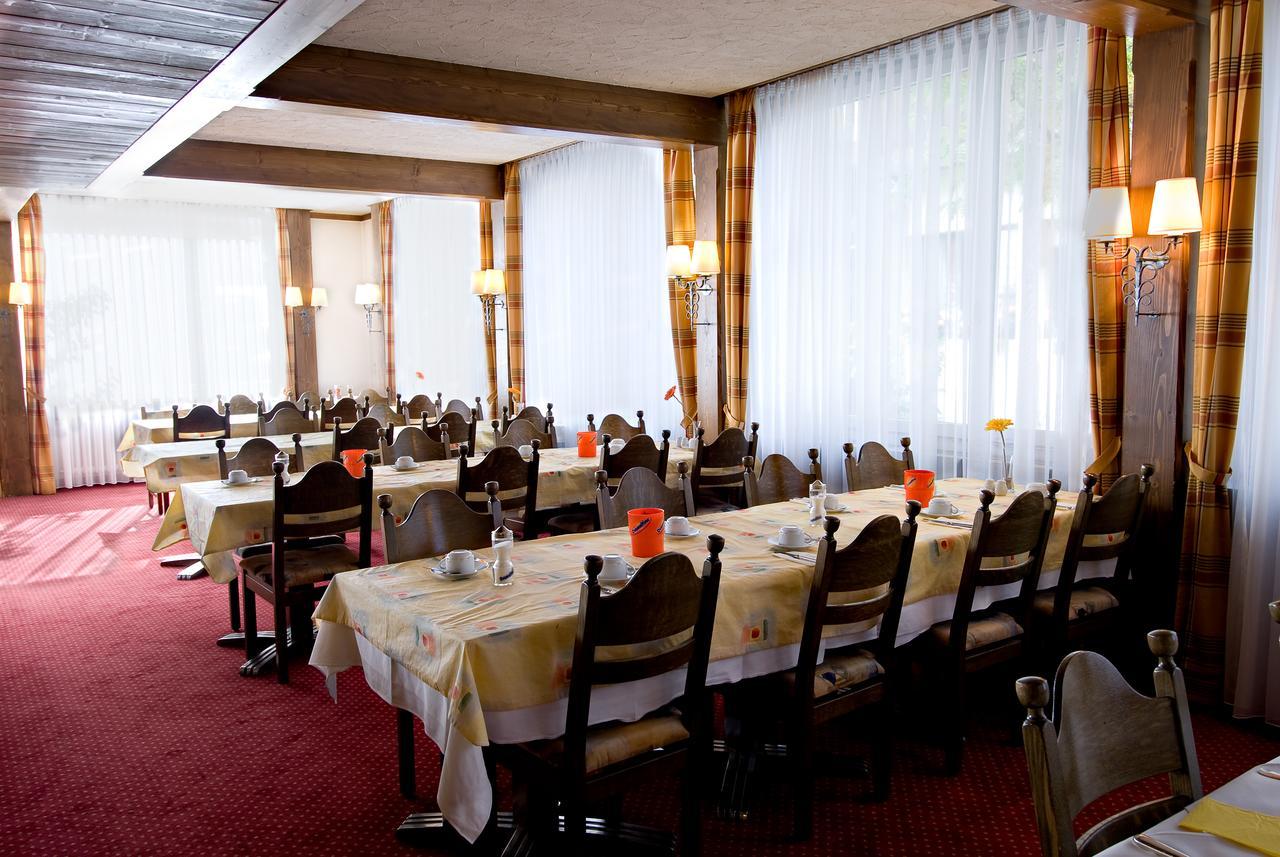 Gornergrat Dorf Hotel เซอร์แมท ภายนอก รูปภาพ